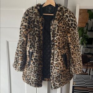 Forever 21 Sz M Leopard Print Teddy Jacket